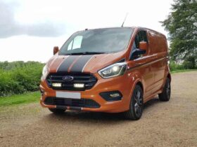 FORD TRANSIT CUSTOM (2018+) - Sada pro osvětlení do mřížky chladiče - Image 1