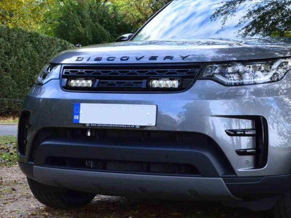 Land Rover Discovery 5