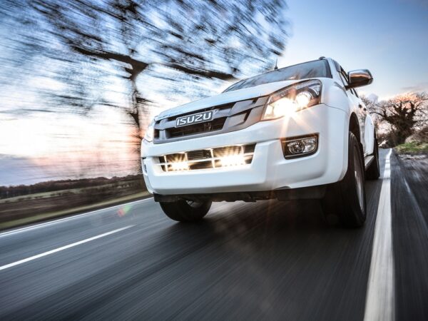Isuzu D-Max (2017+) - Sada pro osvětlení do nárazníku
