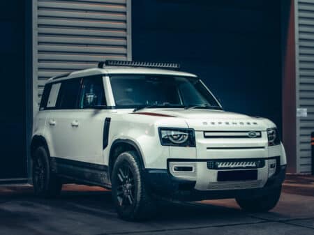 Land Rover Defender (2020+) sada pro montáž světlometů na střechu