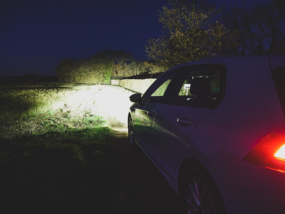 Lazer Lamps Linear 18 pro VW Golf MK8 2020+