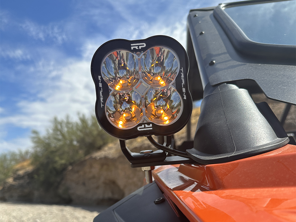 Polaris RZR (2022+) - sada pro montáž světla RP na A sloupek