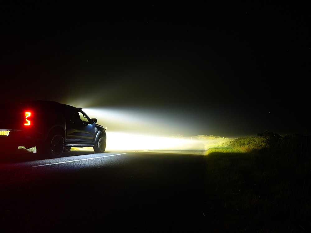 Přídavné světlo do mřížky chladiče Ford Ranger Wildtrak (2023+)