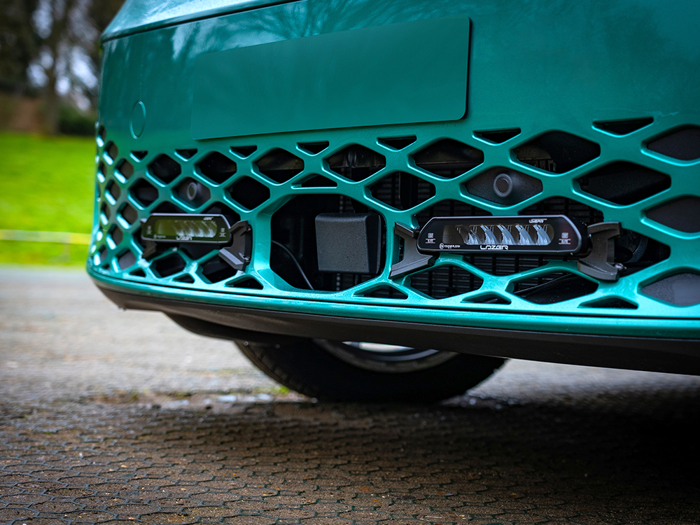 VW ID BUZZ - přídavná LED světla Linear-6 do mřížky nárazníku