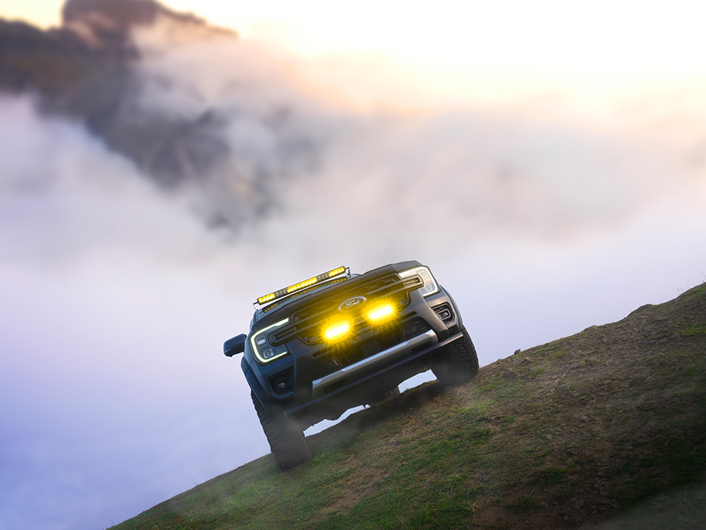 Přídavné světlo do mřížky chladiče Ford Ranger Wildtrak (2023+)