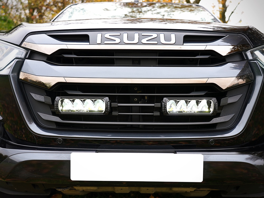 Lazer Lamps - Isuzu D-Max (2023+) - sada do mřížky chladiče na gorallygo.com