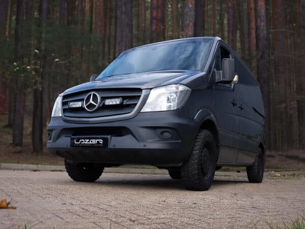 Lazer Lamps - MERCEDES SPRINTER (2013-2017) - Sada do mřížky chladiče na gorallygo.com
