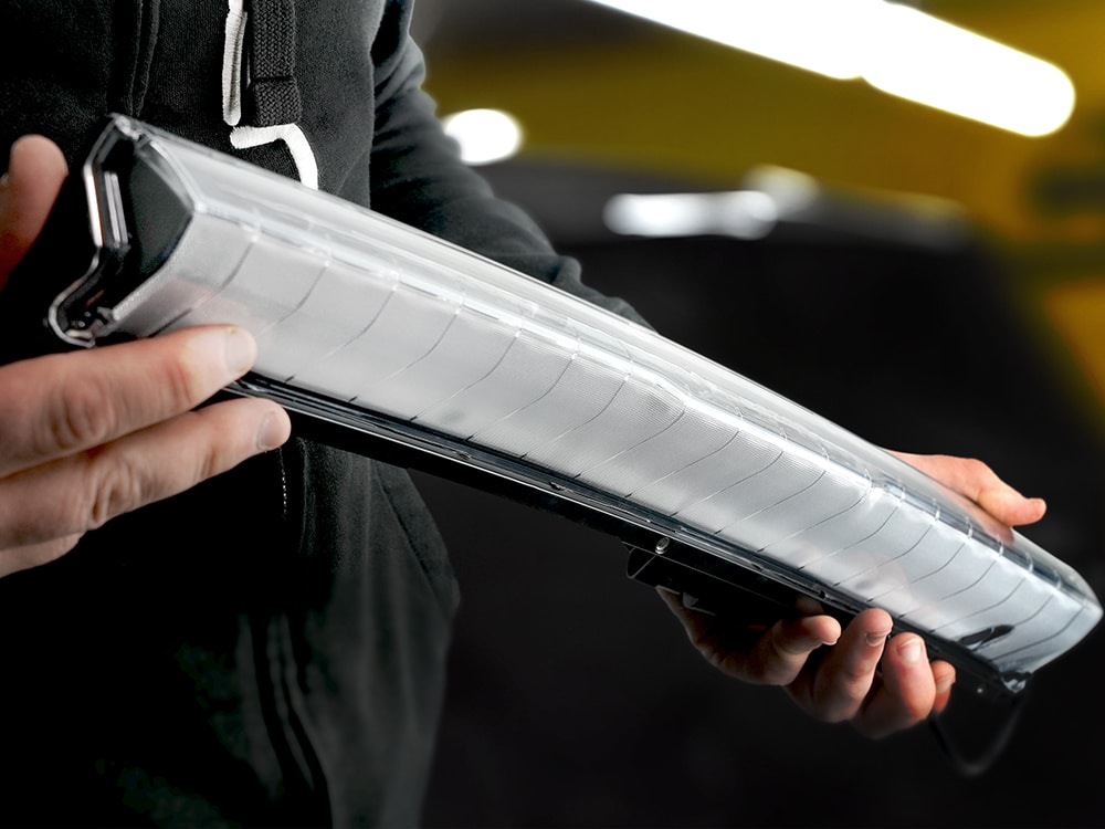 lazer-lamps-made-in-uk-glide-in-hand Lazer Lamps - Navrženo, vyvinuto a vyrobeno ve Velké Británii